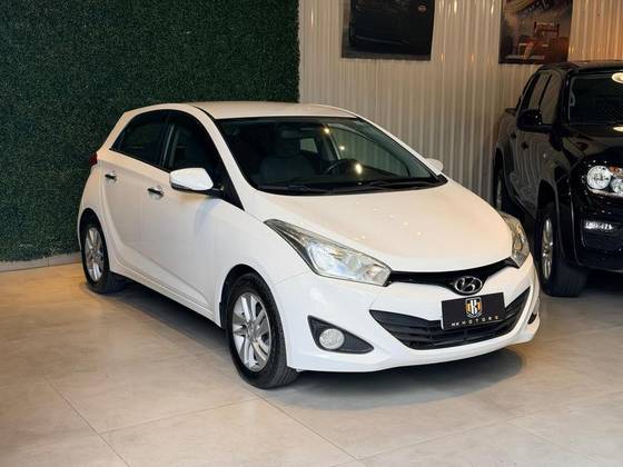 HYUNDAI HB20 1.6 PREMIUM 16V FLEX 4P AUTOMÁTICO